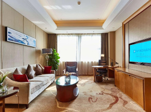 Wyndham Jingzhou