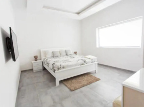 Luxurious King Suite Two Bedroom Space Available