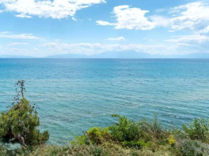 Seafront 2 bedrooms apartment