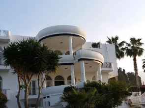 Villa Tunara
