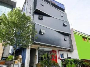 OYO townhouse 412 Aditya International