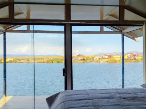 Los Uros Lago Titicaca