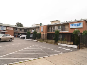 Stockton Travelers Motel