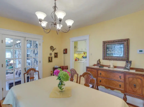 Historic Home w/ Sunroom - 5 Mi to Lambeau Field!