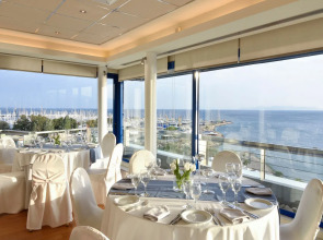 Отель Poseidon Athens