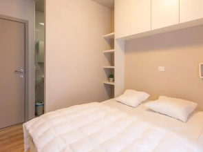 South-facing Apartment for 4 Guests