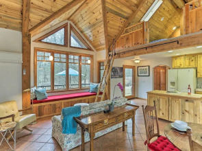 Peaceful Shasta Cascade Getaway on 15-acre Ranch!