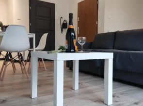 River House - Apartament z ogródkiem