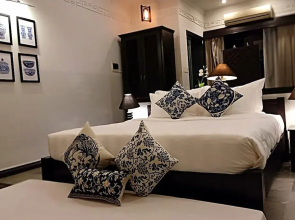 Villa Hoa Su Frangipani Village Resort