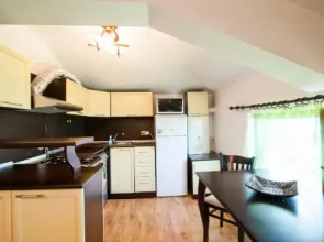 Zara Apartments
