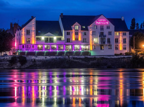 Mercure Bords De Loire Saumur