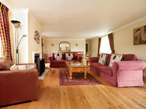 Long Barn Holiday Cottages