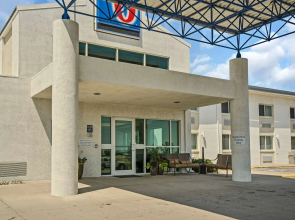Motel 6 Big Springs, NE