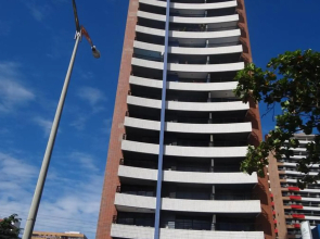 Apartamento Em Andar Alto com Vista Mar Meireles