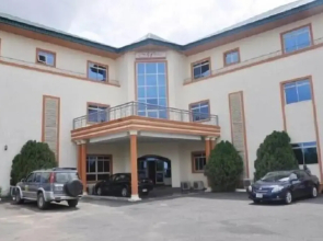 Mangel Hotel and Suites