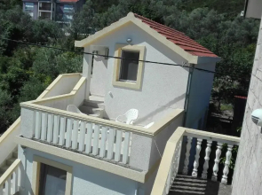 INO Apartments