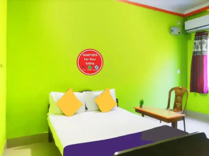 Goroomgo Sun Plaza Lodge Konark
