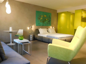 101 Adrianou Luxury Urban Stay