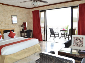 Eden Resort