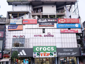 Hotel Basera By OYO Rooms