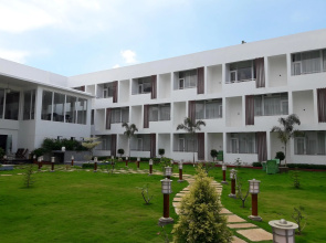 Saaral Resorts