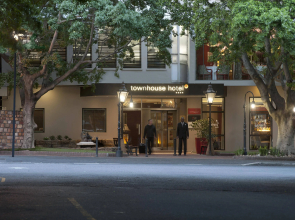 Neighbourgood East City