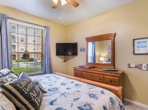2813 Almaton Loop Unit 102