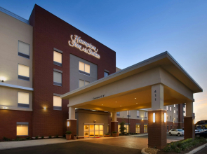 Hampton Inn & Suites San Antonio-Downtown/Market Square