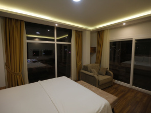 Askar Port Hotel