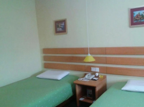 Home Inn Xuzhou Duanzhuang Square