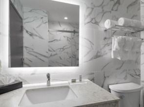 Ramada By Wyndham Brooklyn Near Flatbush