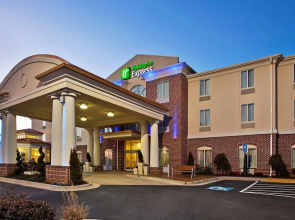 Holiday Inn Express & Suites Bremen