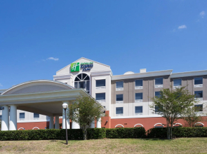 Holiday Inn Express Hotel & Suites Tampa-Fairgrounds-Casino by IHG
