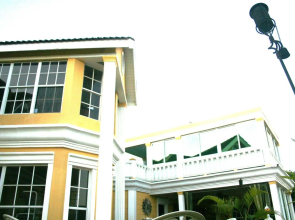 Fairview Guest House