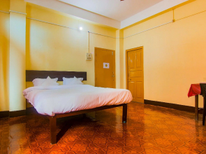 SPOT ON 37537 Hotel Paradise Inn