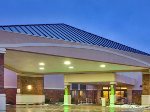 Rochester Airport Plaza Hotel