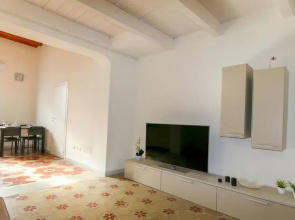 Welcomely - Xenia Boutique House 5
