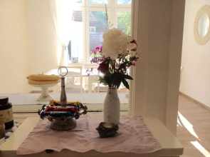 Bed and Breakfast 57