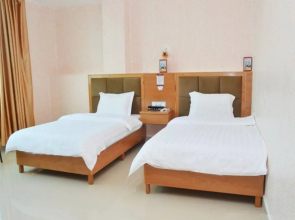 Li Yuan Hostel