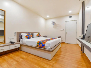 Fabhotel Prime Rudra
