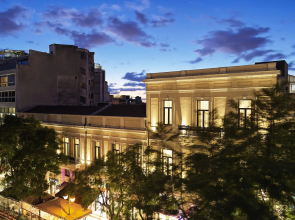 NLH MONASTIRAKI - Neighborhood Lifestyle Hotels