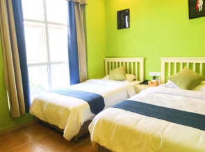 Leshan Haiyun International Youth Hostel