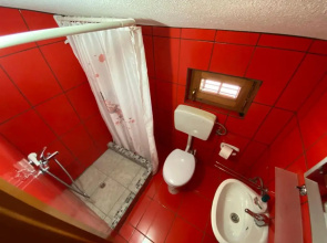 Misho Apartments
