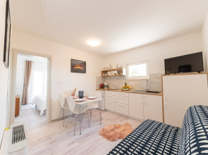Apartment Renci - great location & sea view: A3 Bol, Island Brac