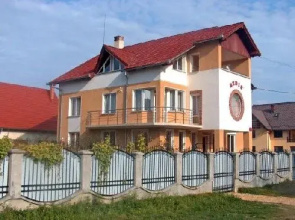 Pensiunea Redis
