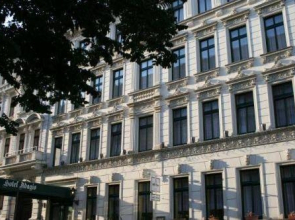 Hotel Adagio
