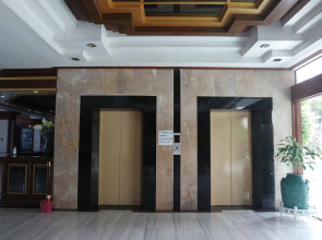 Welcome Plaza Hotel