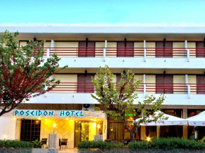 Poseidon Hotel and Apartments
