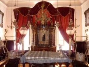 Apartment & Rooms House with Garden