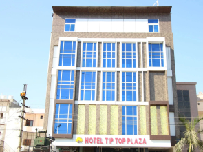 OYO 3971 Hotel Tip Top